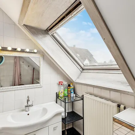 公寓 Haus Mit 5 Zimmern Und 11 Betten Aystetten